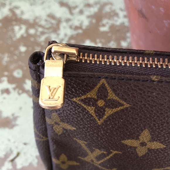 💖SOLD💖 Louis Vuitton shopper tote pochette - Picture 2 of 10